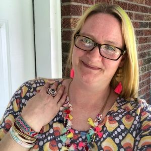 Meet your Posher, Monica